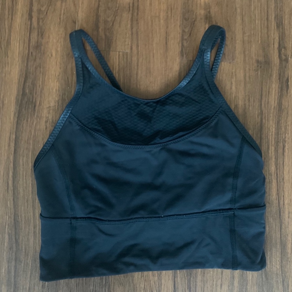 Lululemon Cropped Top Sports Bra